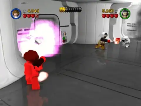 Скриншот игры LEGO Star Wars II: The Original Trilogy (GameCube, 2006), кадр 3